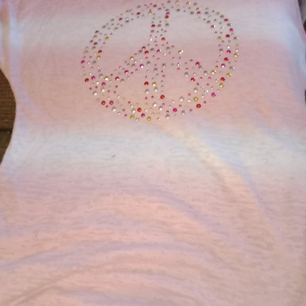 Small girls peace shirt